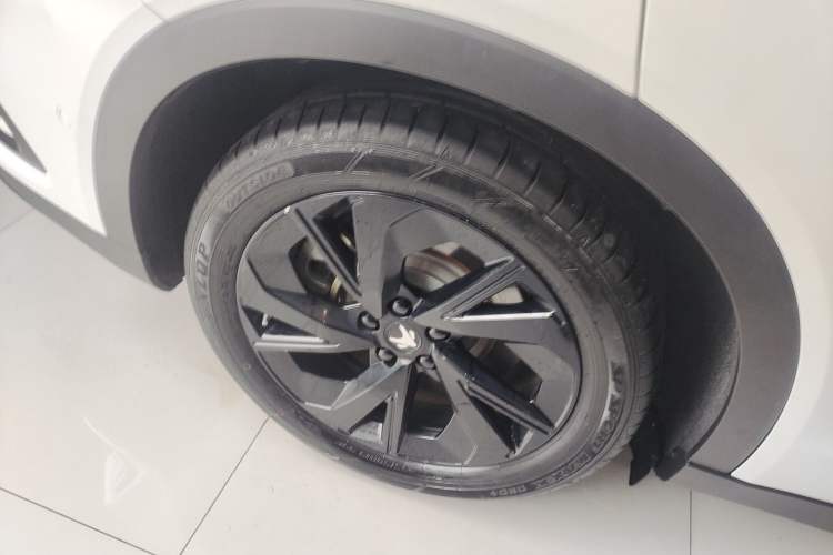 Used ARCFOX Alpha S 2023 735E+ Forest Edition PRO 160kW
