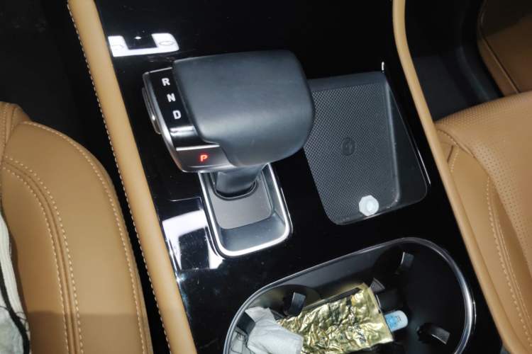 Used Li Auto ONE 2021 Extended-Range 6-Seater Version Gear Lever