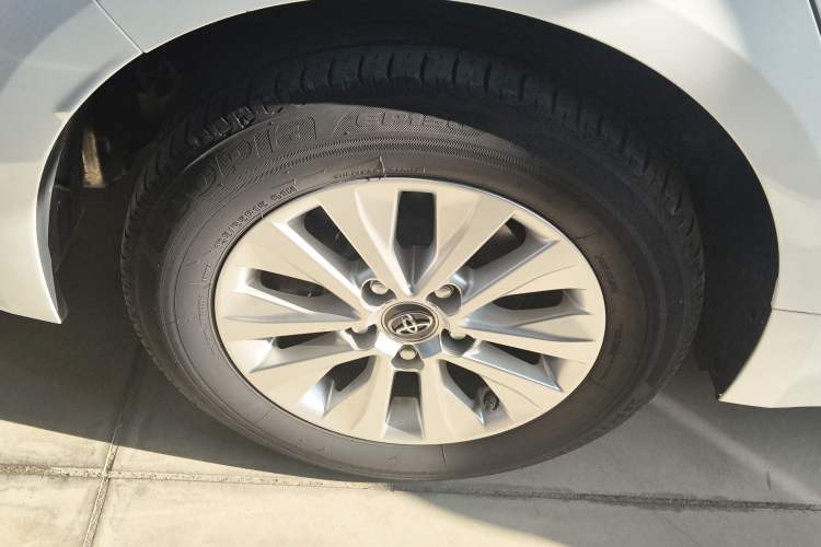 Used Toyota Corolla 2019 1.2T S-CVT GL-i Elite Edition Right Rear Wheel Hub