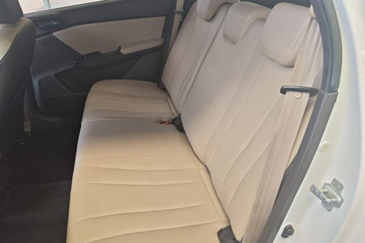 Used Baojun 310W 2020 1.5L Automatic Enjoyment Version China VI Emission Standard
