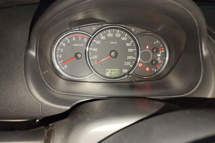 Used Mitsubishi Pajero Sport 2013 2.4L Manual Two-Wheel Drive Comfort Edition