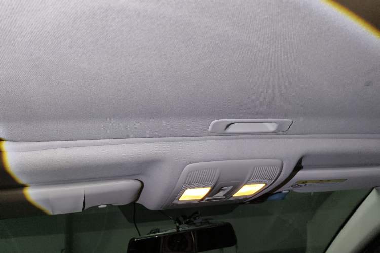 Used Mazda Mazda 3 Axela 2017 Sedan 1.5L Automatic Luxury Model China VI Standard