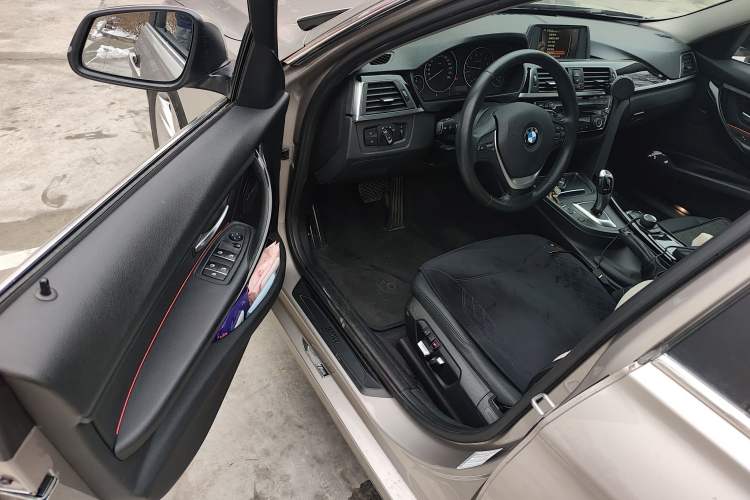 Used BMW 3 Series 2016 316Li Fashion Model