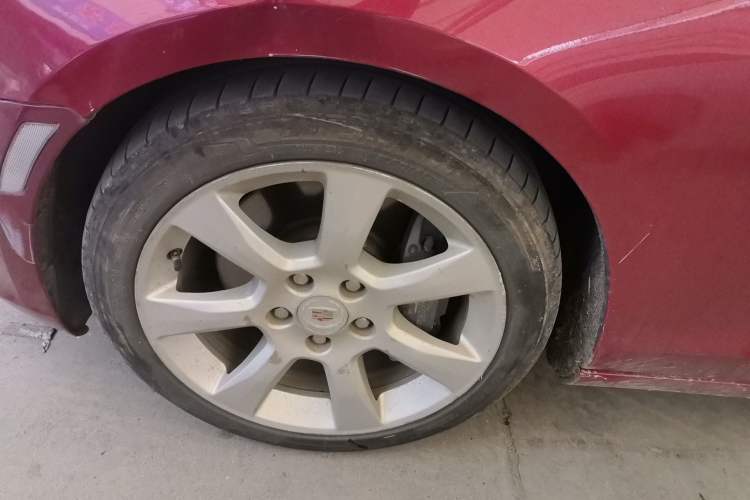 Used Cadillac ATS 2014 28T Comfort Version Left Front Wheel Hub