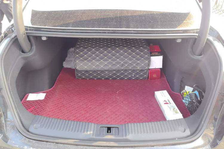 Used Hongqi H5 2024 1.5T DCT Smart Connect Flagship Edition