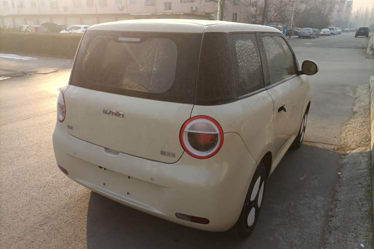 Used CHANGAN NEVO Lumin 2022 155 km – Refreshingly Sweet Edition
