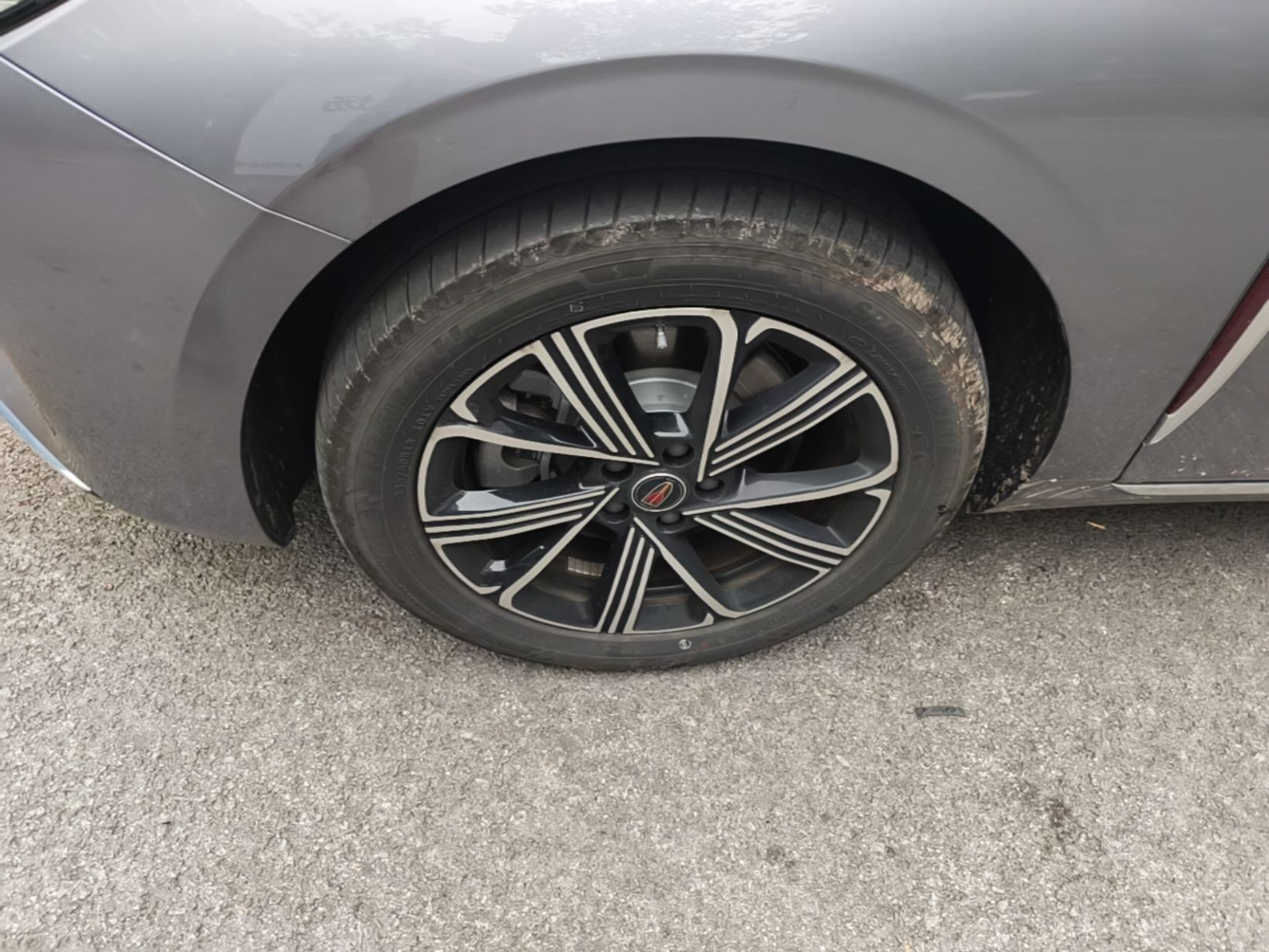Hongqi H5 PHEV 2025 170 Super Hybrid Version — снимка 8
