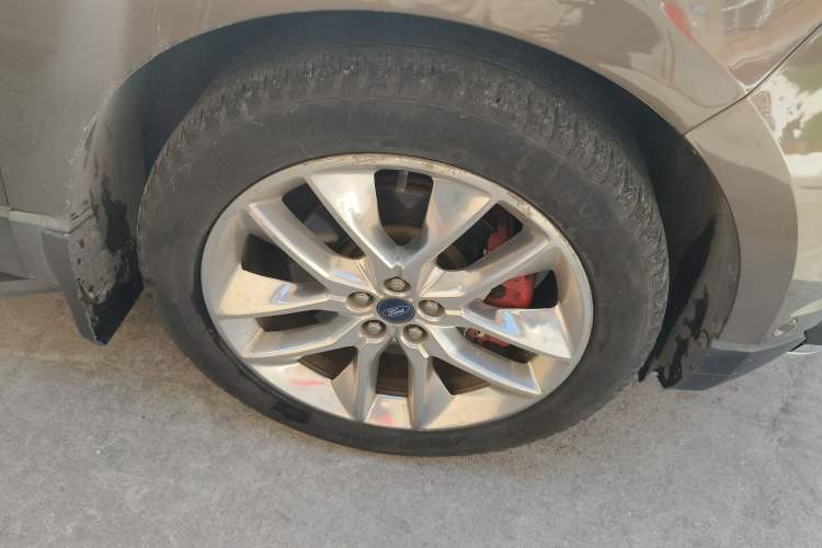 Used Ford Edge 2016 EcoBoost 245 Four-Wheel Drive Titanium 7-Seater
