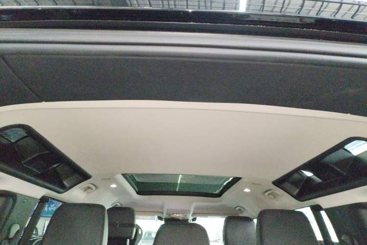 Used Land Rover Defender 
