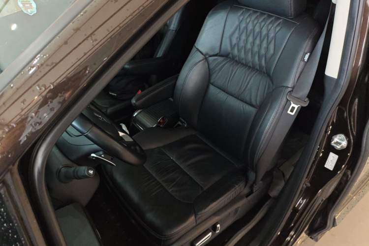 Used Honda Elysion 2024 2.0L eHEV Luxury Edition