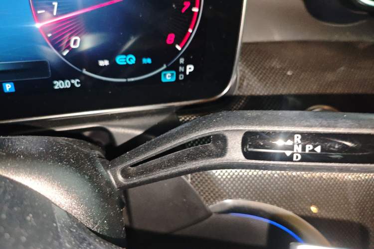 Used Mercedes-Benz C-Class 2022 Restyled C 260 L Sport Edition Gear Lever