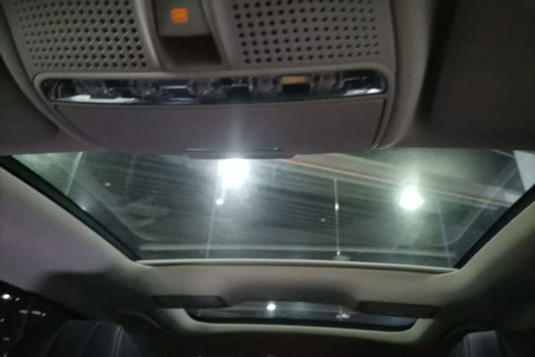 Used Mercedes-Benz C-Class 2021 C 200 L Fashion Edition Sport Version Headliner