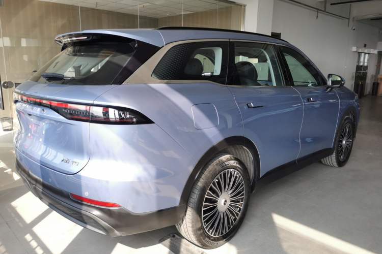 Used Chery Fengyun T9 2024 120 Long-Range Flagship Version 7 Seats Ternary Lithium Rear Right 45 Deg