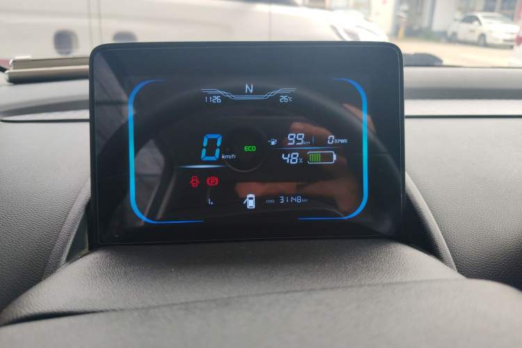 Used CHANGAN NEVO Lumin 2022 210km Sweet Edition Instrument Cluster