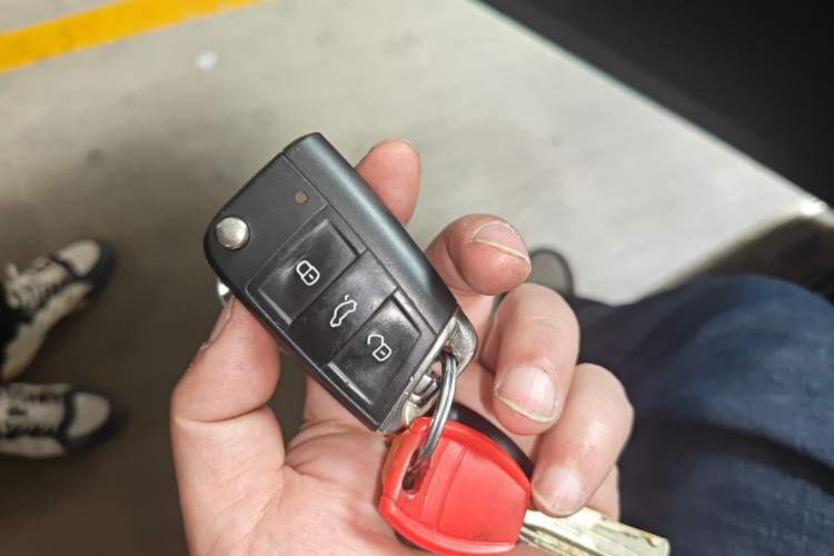 Used Volkswagen Tayron 2023 330TSI Two-Wheel-Drive Luxury Plus Advanced Version Vehicle Key