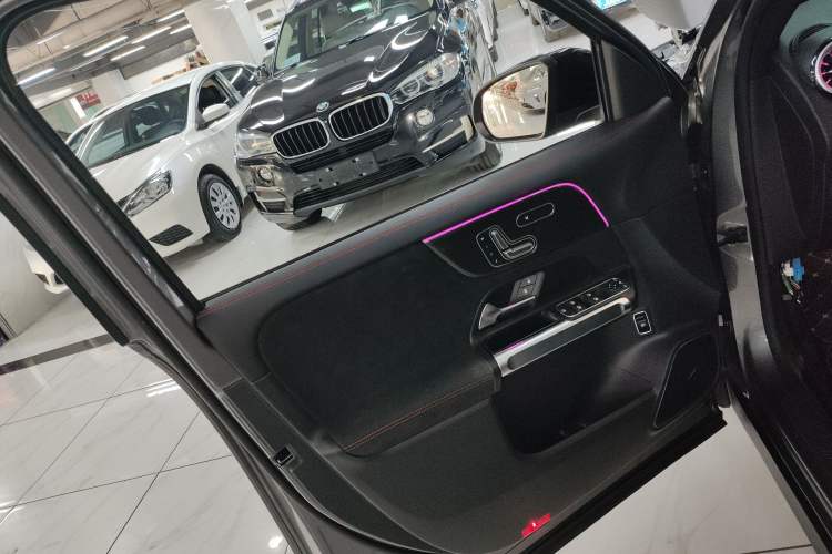 Used Mercedes-Benz GLB AMG 2024 AMG GLB 35 4MATIC