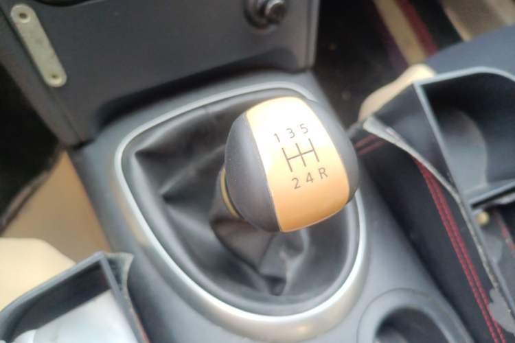 Used Nissan Qashqai 2012 1.6XE Wind 5MT 2WD