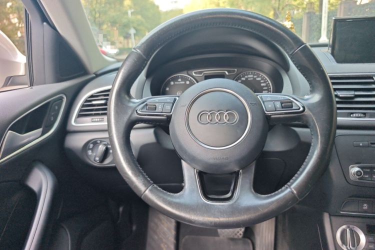 Used Audi Q3 2015 35 TFSI quattro Technology Edition