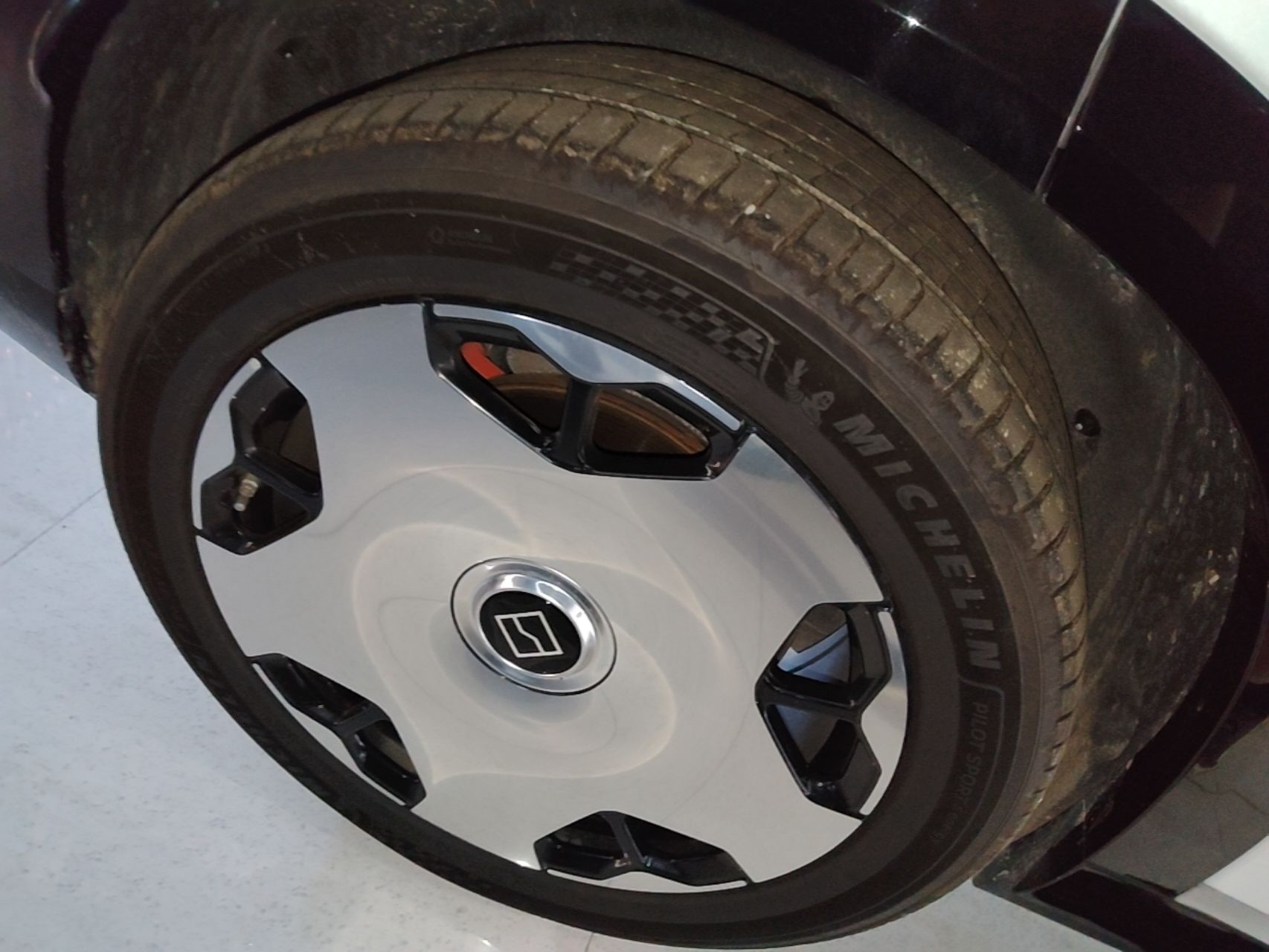 Zeekr 9X 2025 Ultra Edition 70kWh — снимка 11