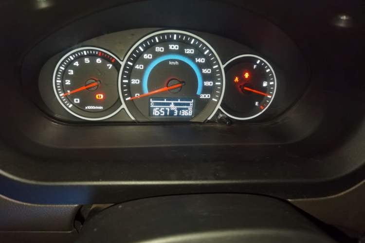 Used Wuling Rongguang V 2018 1.5L Standard Version
