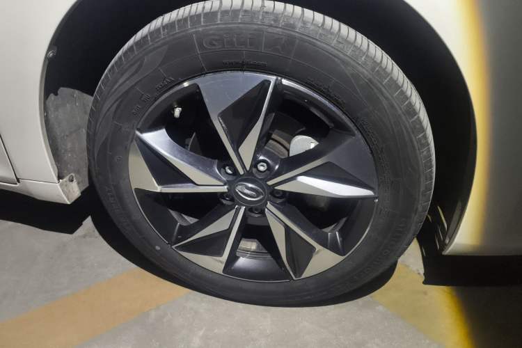 Used GAC Trumpchi M6 2023 PRO 270T DCT Luxury Edition
