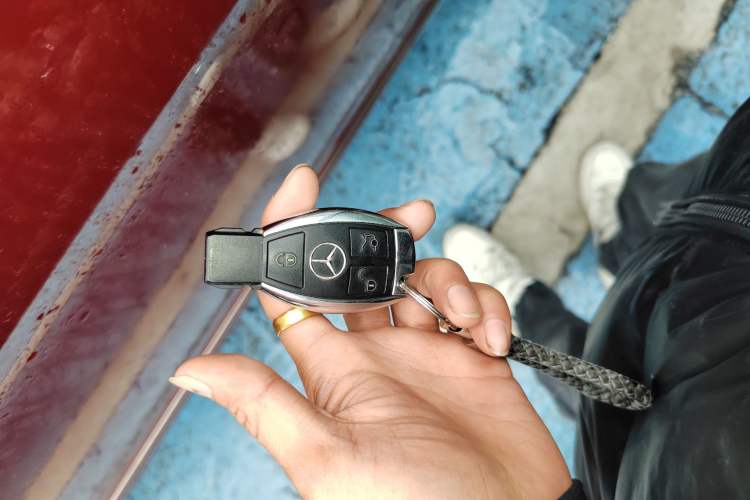 Used Mercedes-Benz R-Class 2017 R 320 4MATIC Luxury Collection Edition
