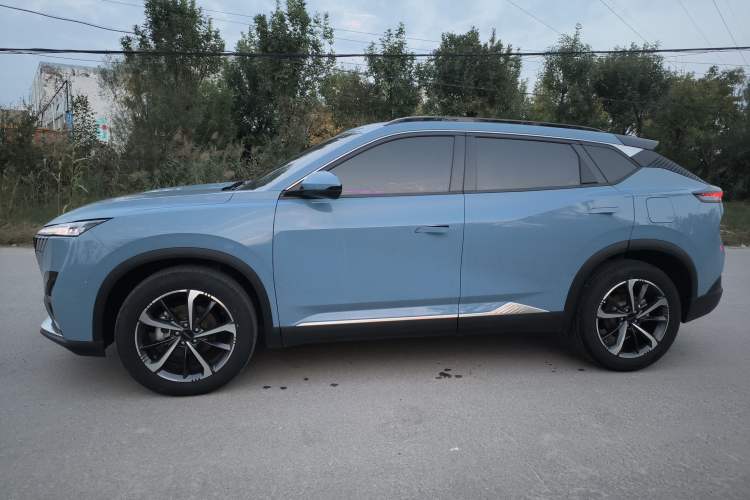 Used Dongfeng Aeolus Mage 2024 Honor Edition 1.5T Fashion Model
