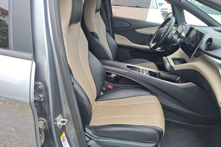 Used BYD Dolphin 2023 420 km Free Version