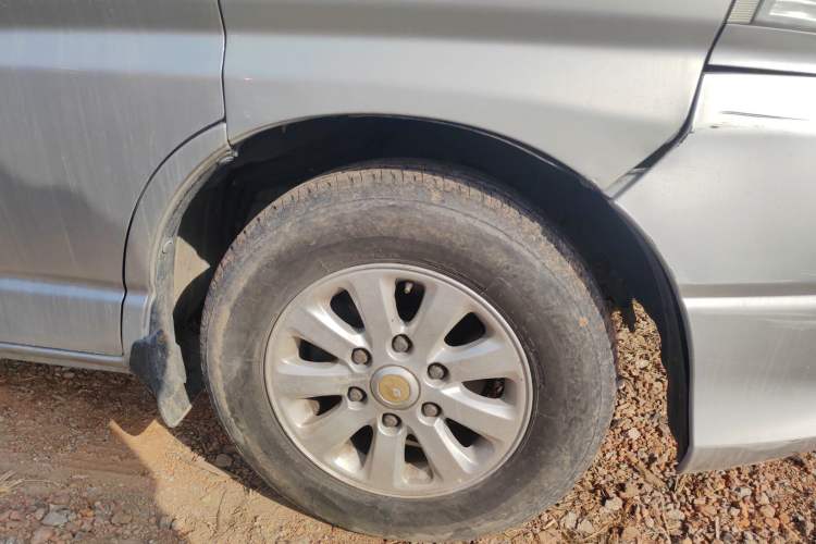 Used Jinbei Grace 2010 2.0L Ruixiang Luxury Version (Short Wheelbase) 1TR