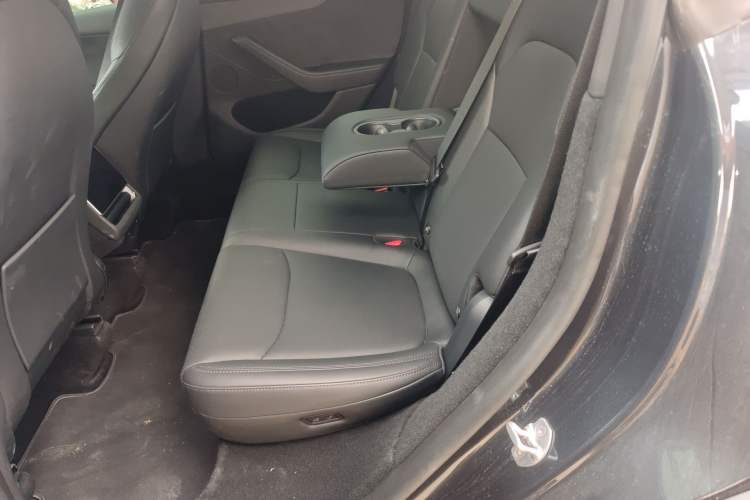 Used Tesla Model Y 2025 Long-Range All-Wheel Drive First Edition
