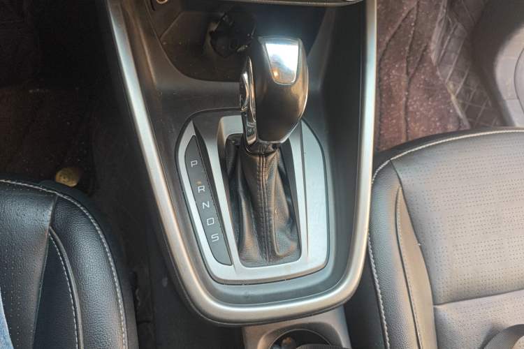 Used Ford Escort 2017 Happiness Edition 1.5L Automatic Fashion Version