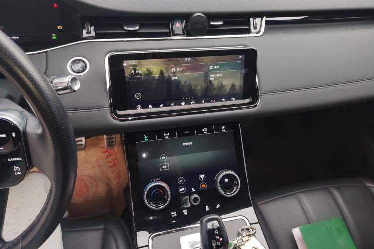 Used Land Rover Range Evoque 2020 249 PS R-DYNAMIC SE Sport Technology Edition