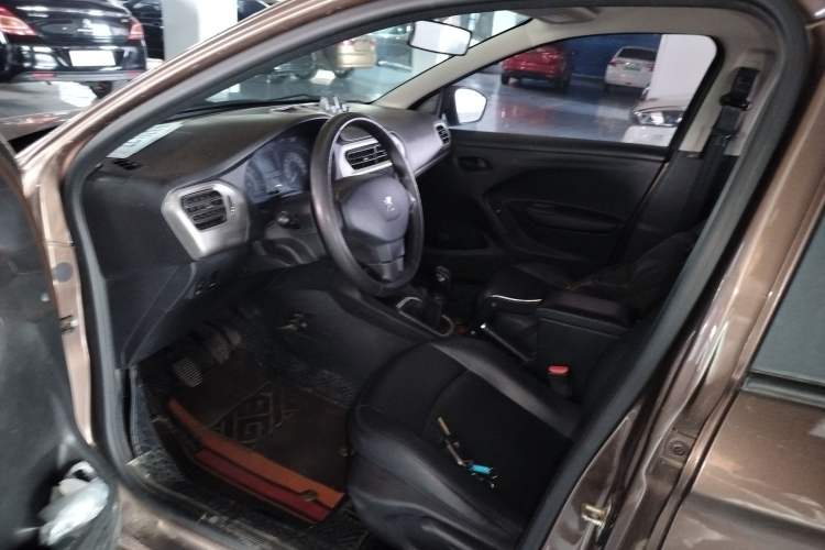 Used Peugeot 301 2016 1.6L Manual Comfort Edition