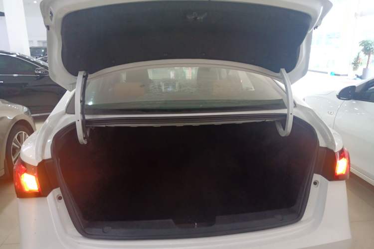 Used MG GT 2016 1.5T Automatic Value-Added Luxury Edition
