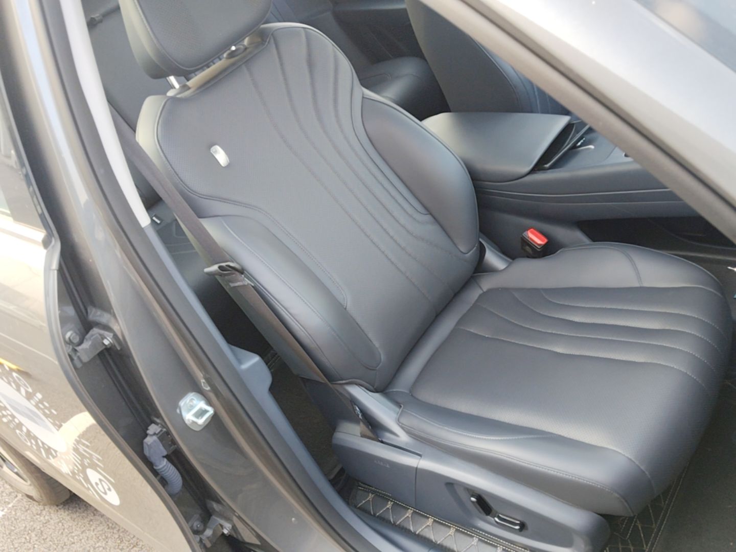 Geely Galaxy E5 2026 Model 610km Exploration+ Edition — снимка 19