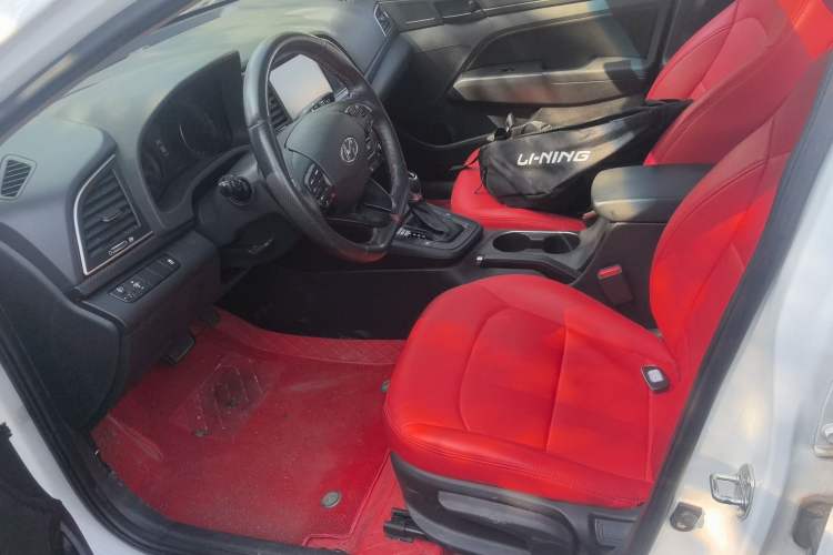 Used Hyundai Elantra (6th Generation / Lingdong) 2018 1.4T Dual-Clutch Xuan Dong · Dynamic Edition
