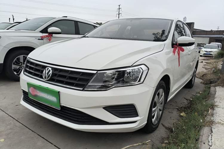 Used Volkswagen Jetta 2017 1.5L Manual Fashion Edition