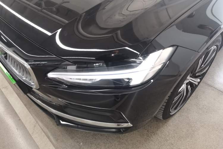 Used Volvo S90 2023 B5 Zhiyuan Luxury Edition