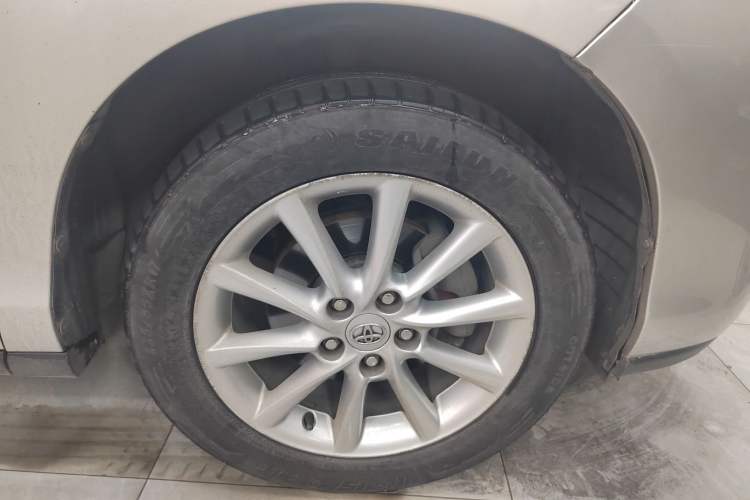 Used Toyota Previa 2012 3.5L 7-Seater Luxury Version
