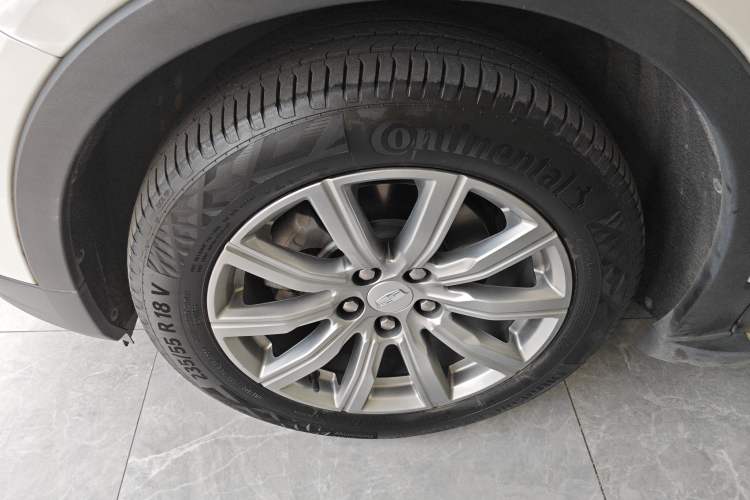 Used Cadillac XT4 2020 28T Two-Wheel-Drive Leading Version
