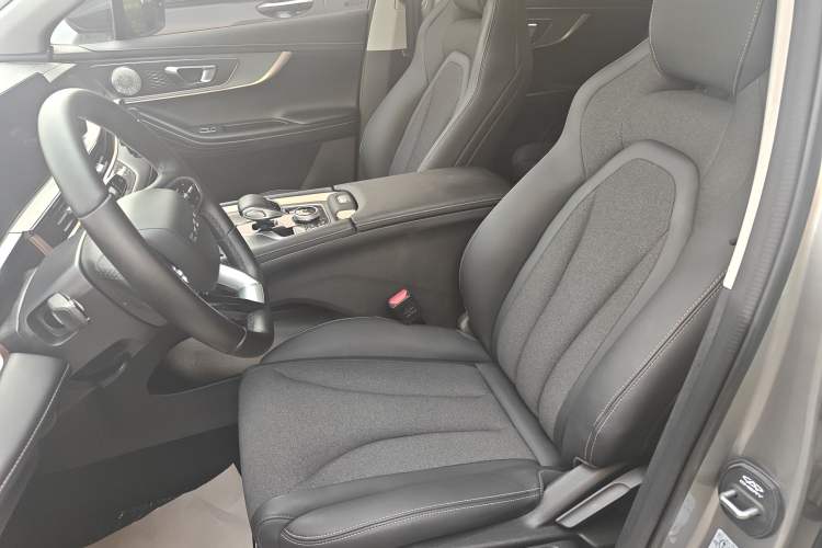 Used Chery Tiggo 5x 2025 High-Energy Version 1.5T CVT Comfort Model Left Front Seat