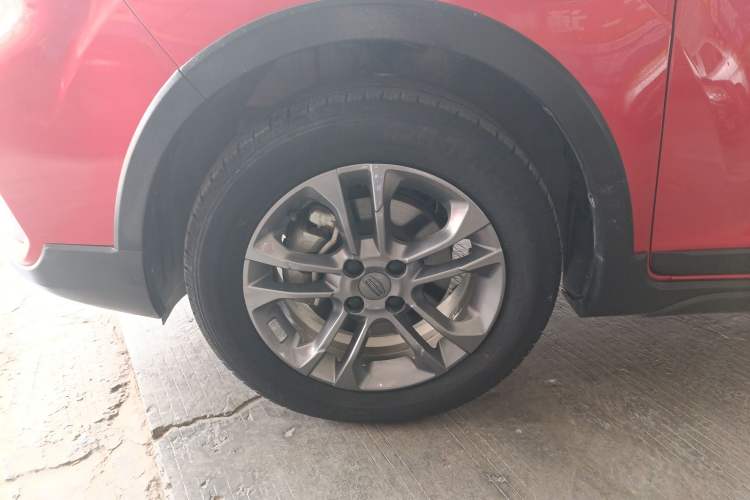 Used Geely Auto Vision X3 2020 1.5L CVT Luxury Model Left Front Wheel Hub