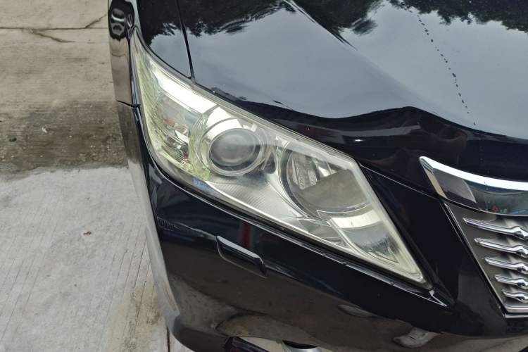 Used Toyota Camry 2012 2.5G Luxury Edition Right Front Headlight