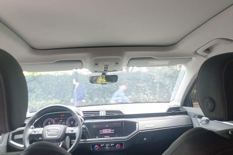 Used Audi Q3 2022 40 TFSI Fashion Dynamic Model