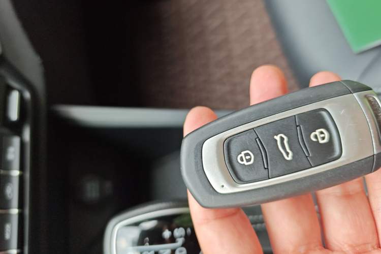 Used Geely Auto Vision X3 2020 1.5L CVT Elite Edition