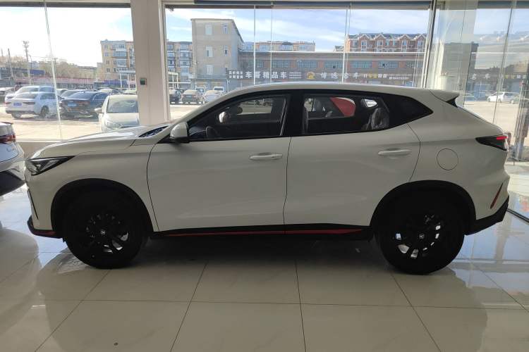 Used Changan X5 PLUS 2026 Model, Second Generation, 1.5T Pioneer PRO