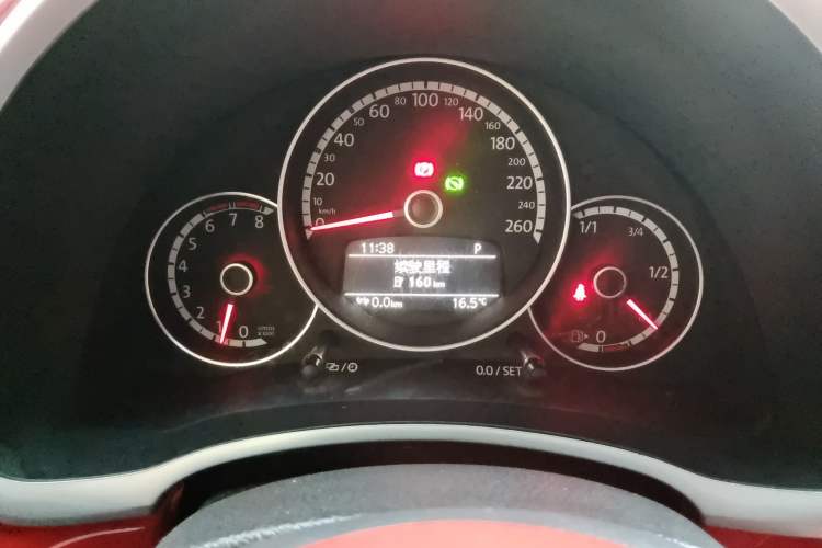 Used Volkswagen Beetle 2013 1.2TSI Fashion Edition Instrument Cluster