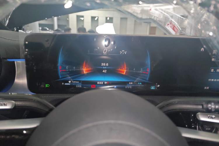 Used Mercedes-Benz A-AMG 2025-Year Restyled AMG A 35 L 4MATIC