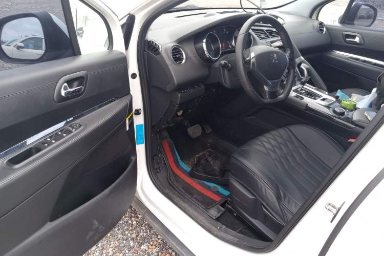 Used Peugeot 3008 2015 1.6THP Automatic Classic Edition