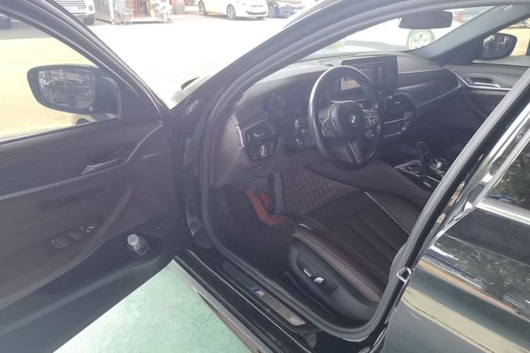Used BMW 5 Series 2023 530Li Leading Model M Sport Package